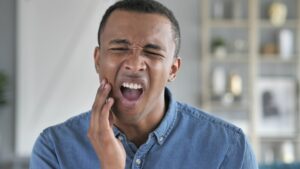 Toothache Triggers: What Foods and Beverages to Avoid